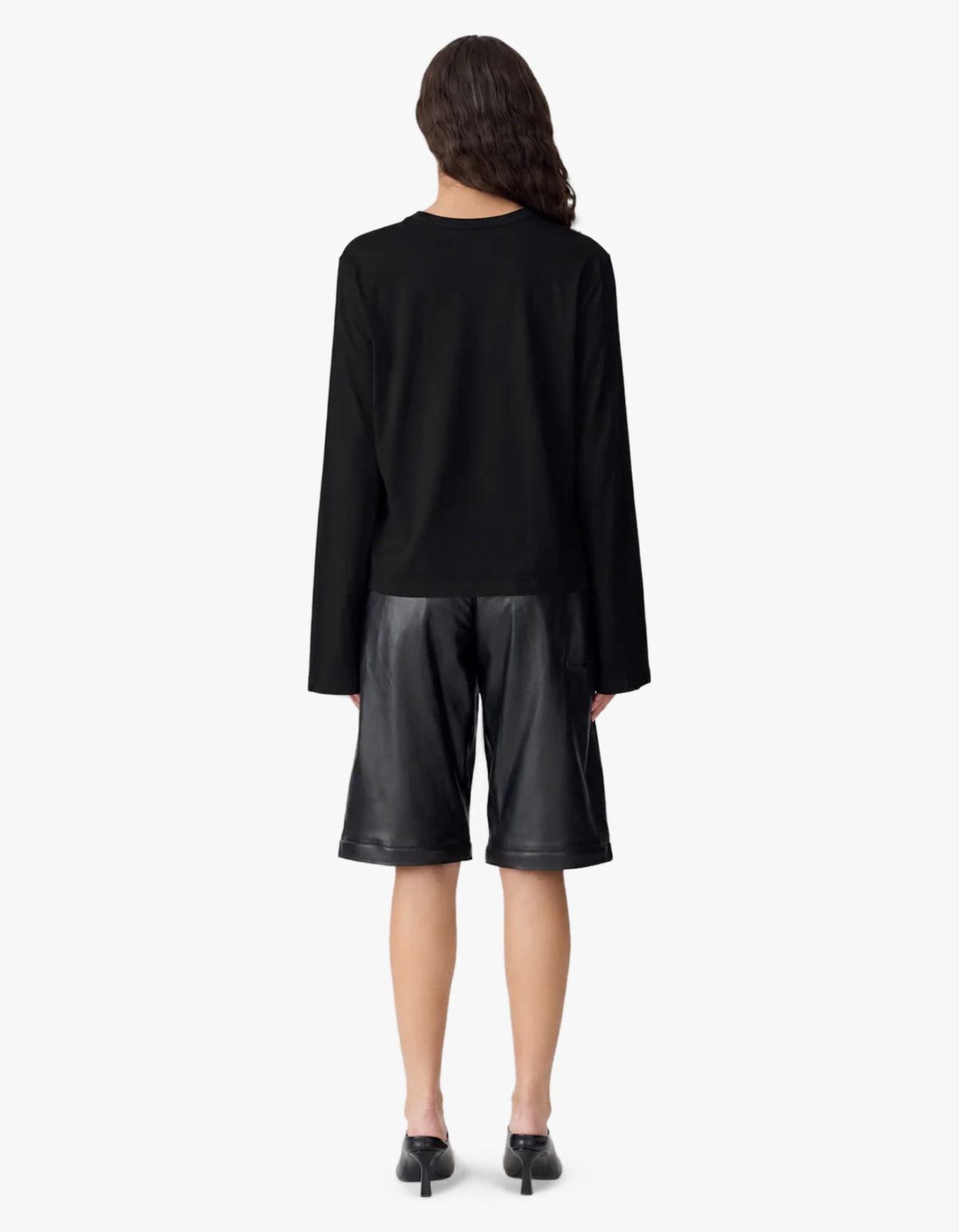 Wide Long Sleeve T-Shirt - Black