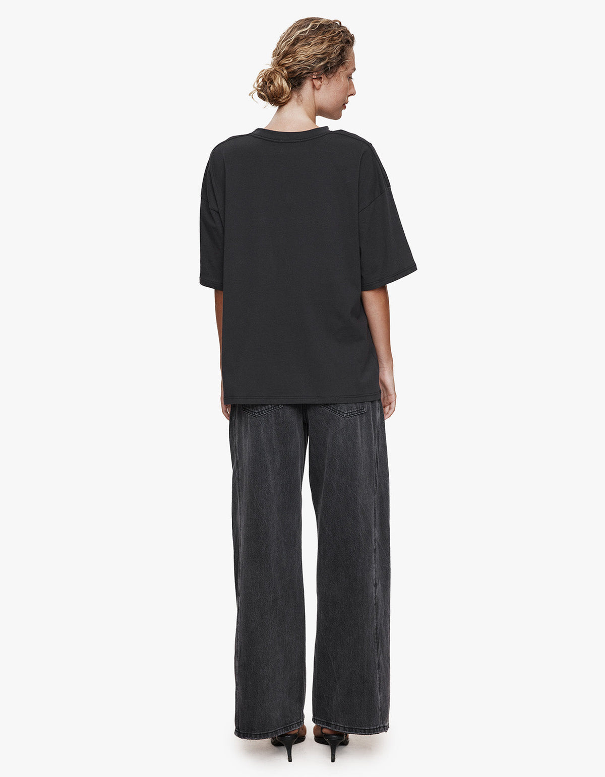 Hele Tee - Black