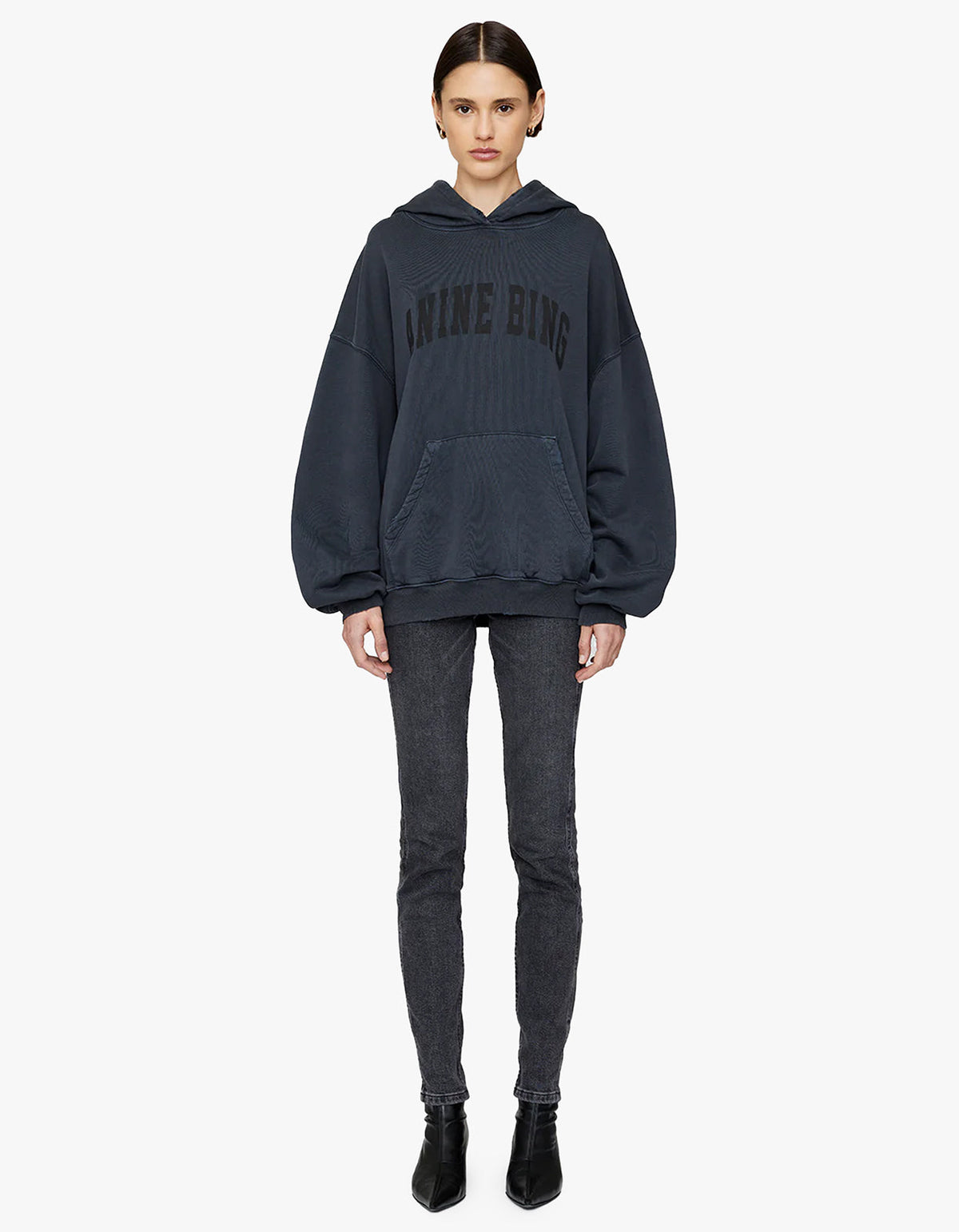 Harvey Sweatshirt - Dark Washed Black