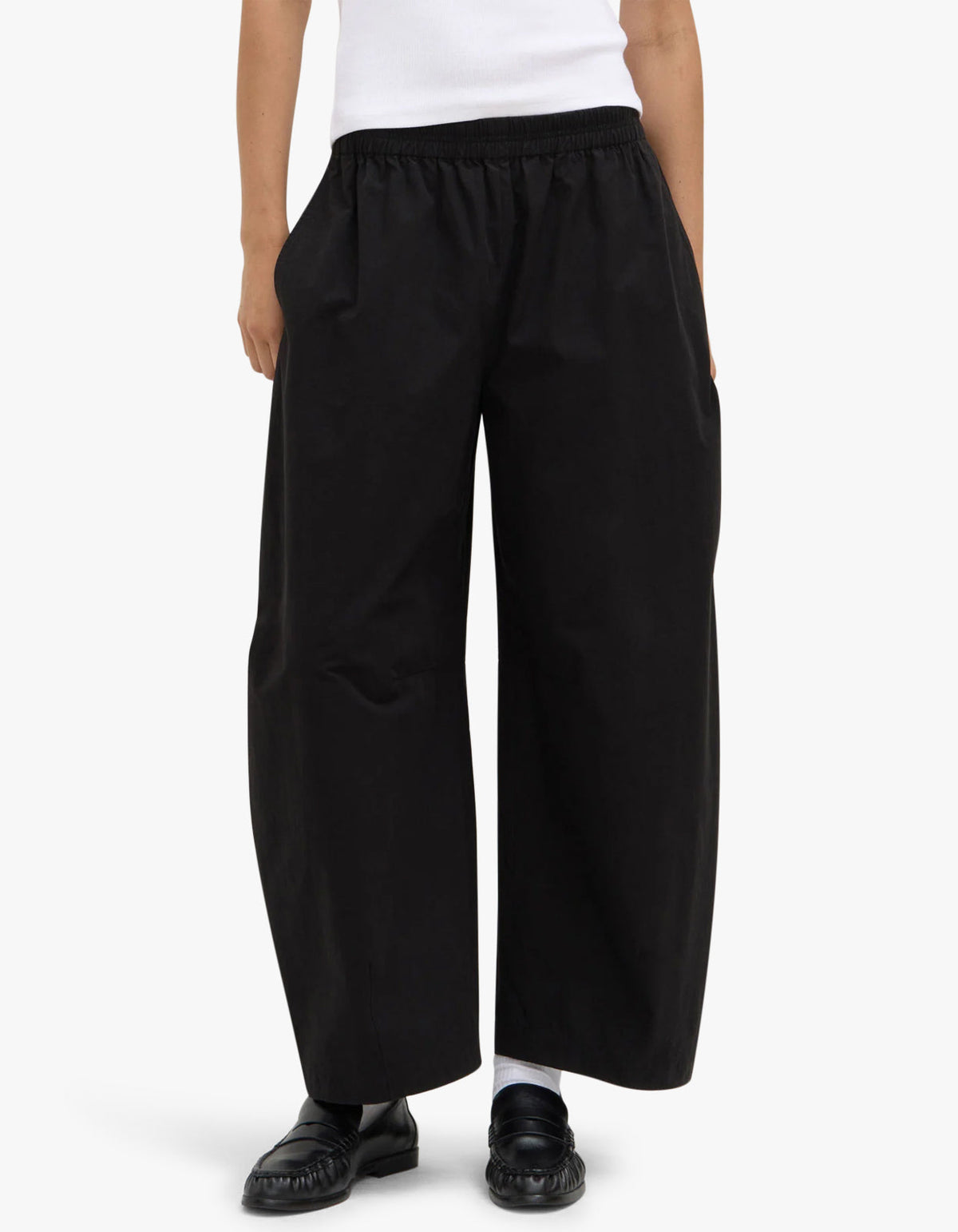 Lola Barrel Pant - Black
