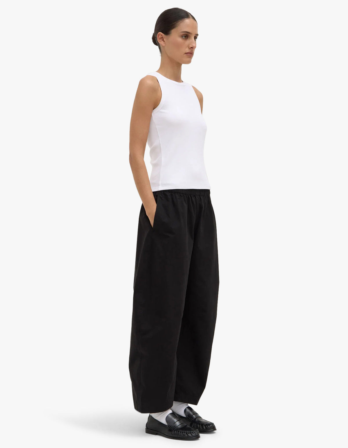 Lola Barrel Pant - Black