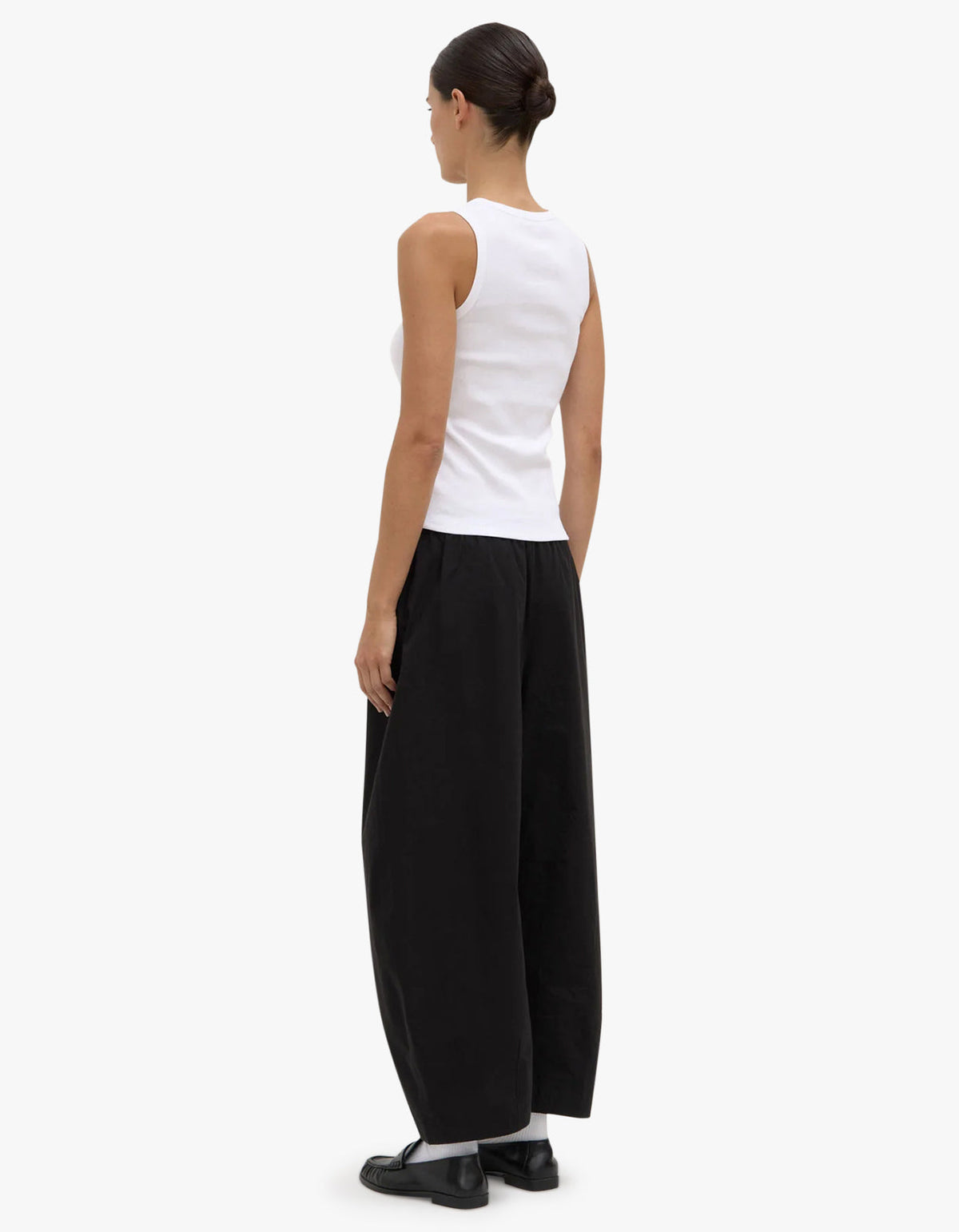 Lola Barrel Pant - Black