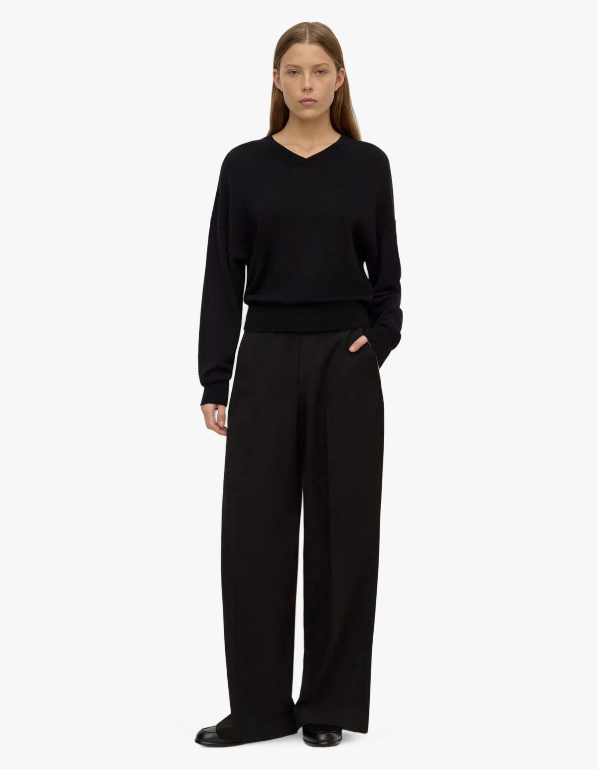 Mira V Neck Sweater - Black