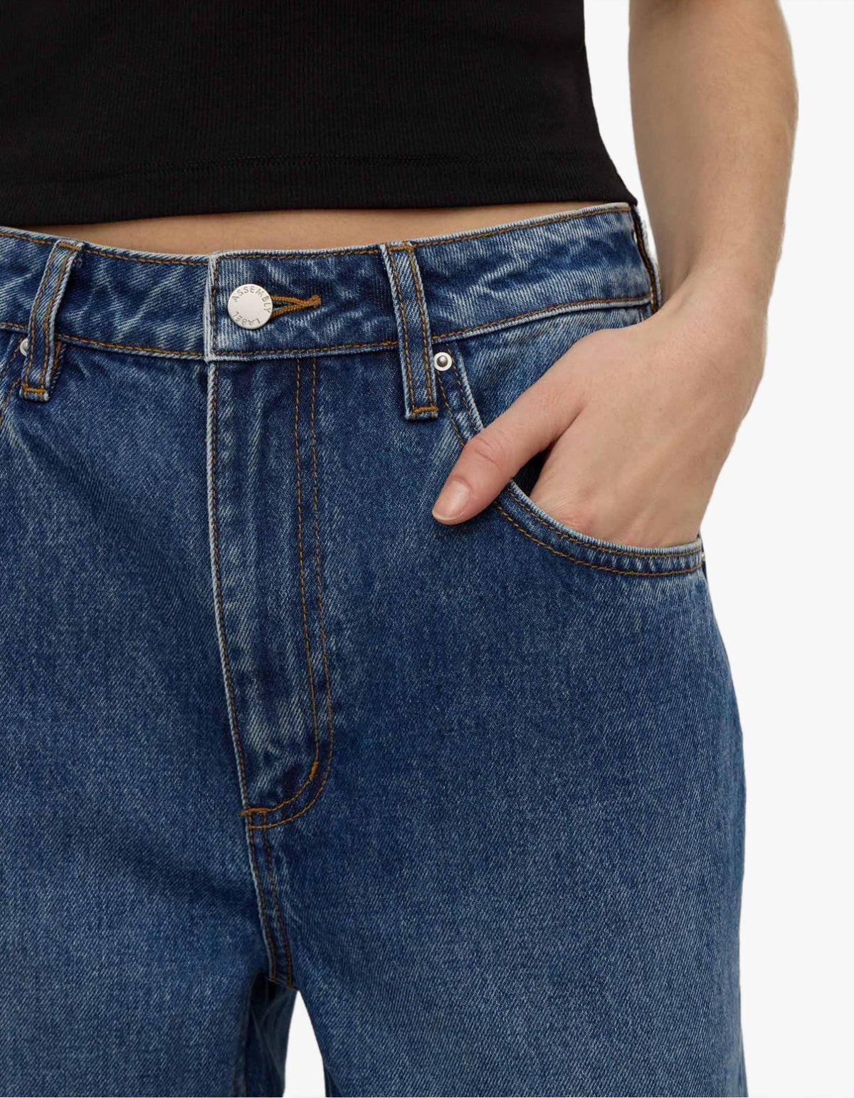 Low Curve Mid Rise Jean - Mid Blue