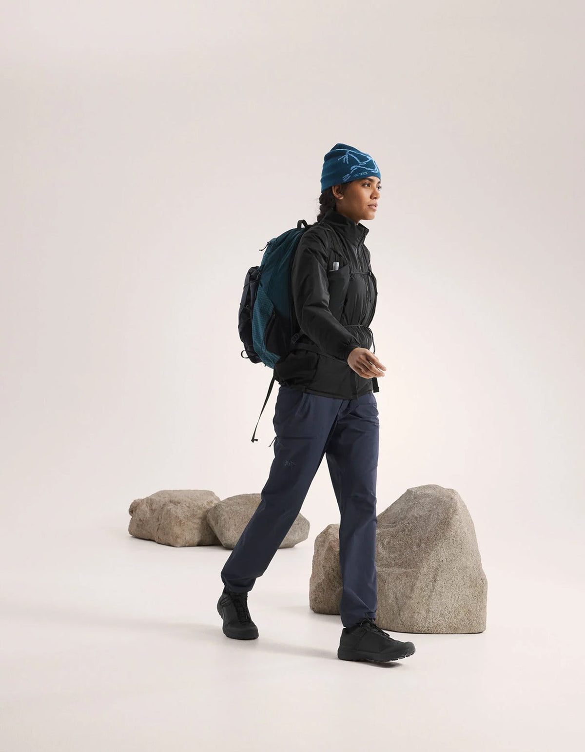 Womens Atom Jacket - Black