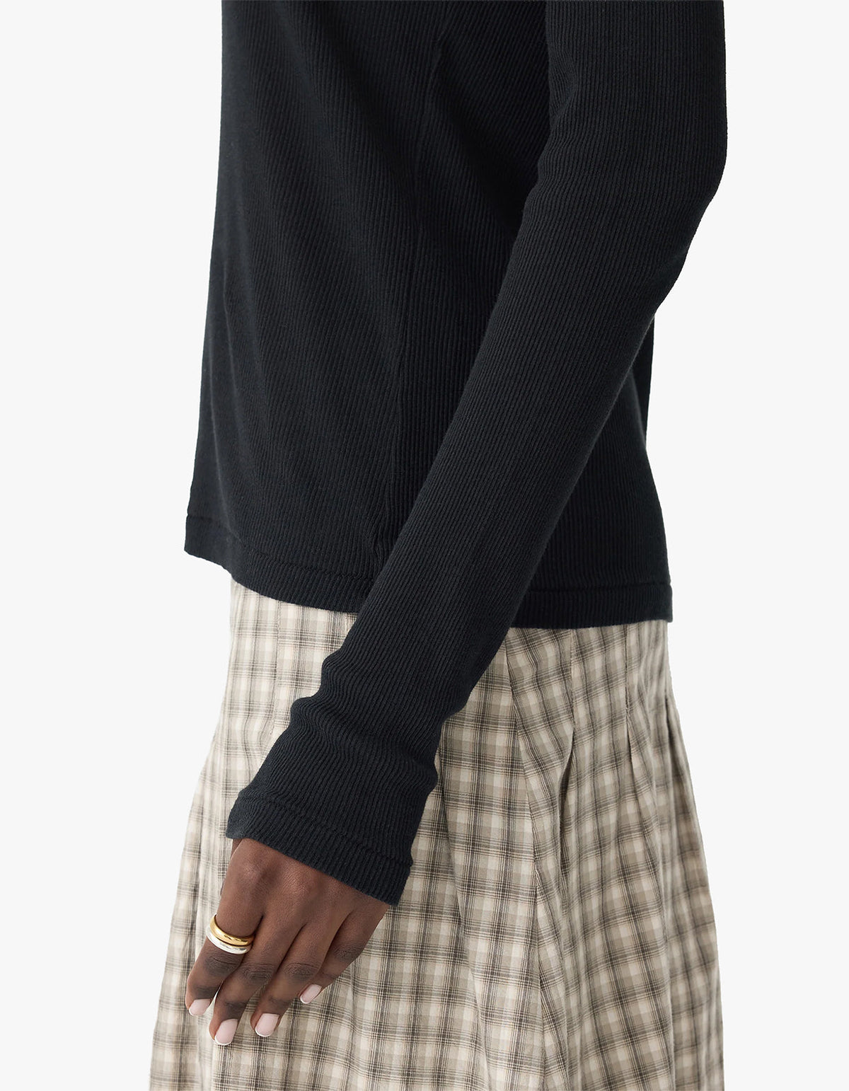 Sheer Rib L/S T-Shirt - Black