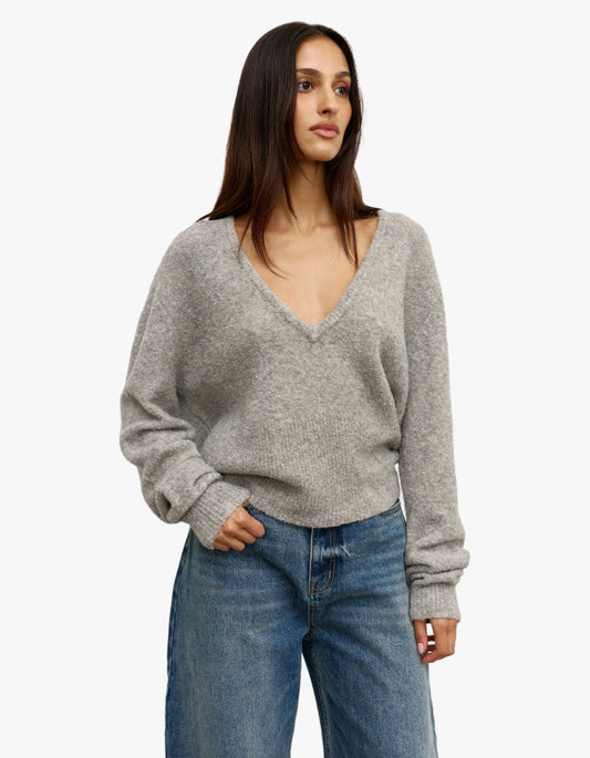 Sonia Crew Neck - Light Grey