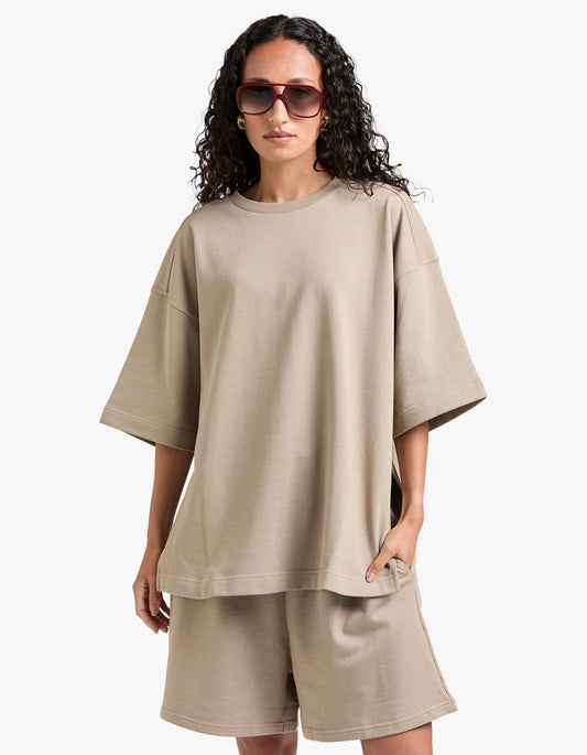 Hendrix Tee - Taupe