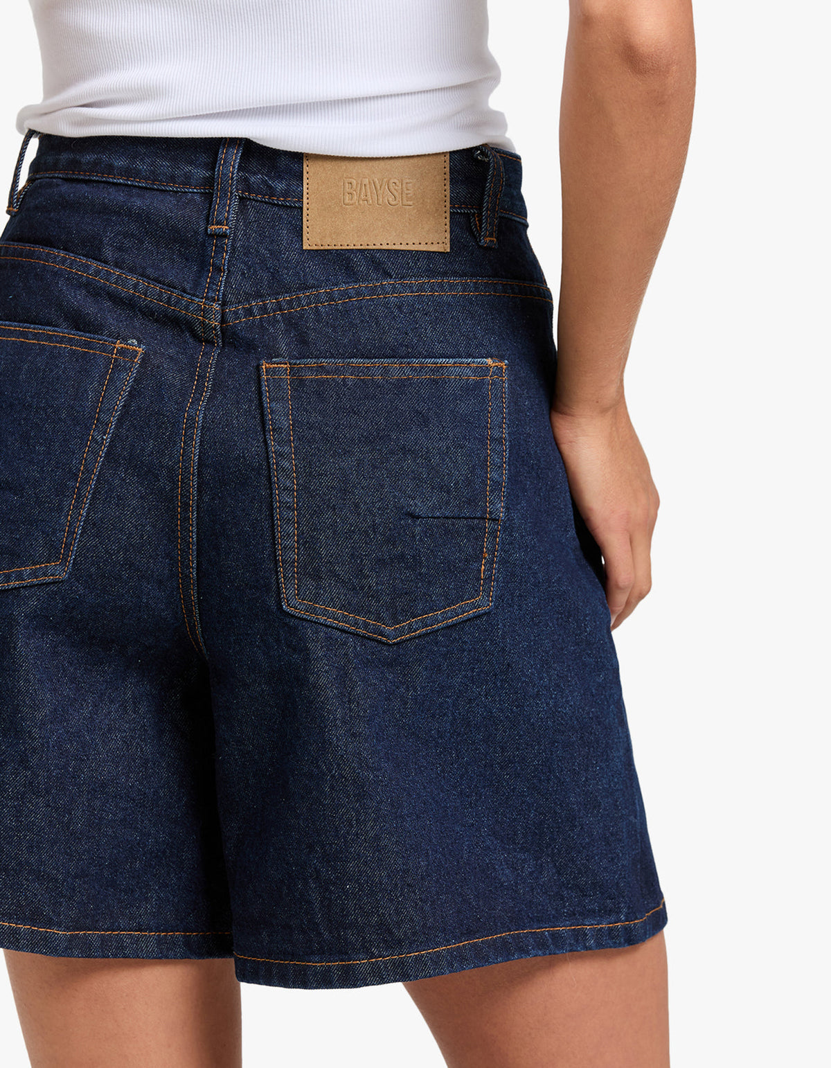 Saratoga High Rise Short - Dress Blue