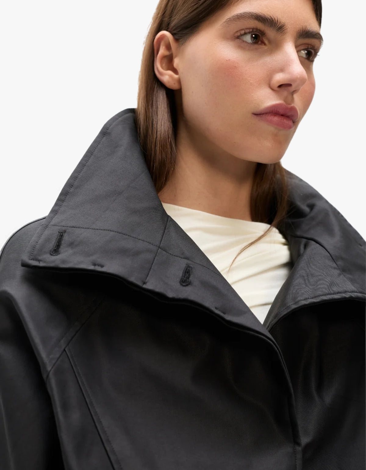 Koa Cropped Coat - Black