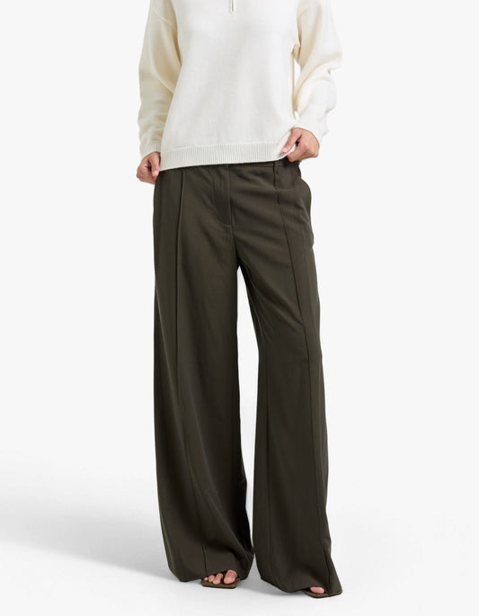 Una Straight Leg Pin Tuck Trouser - Dark Emerald