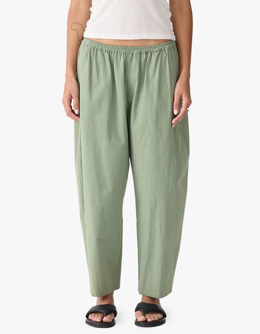 Crushed Cotton Gathered Pant - Dark Sage