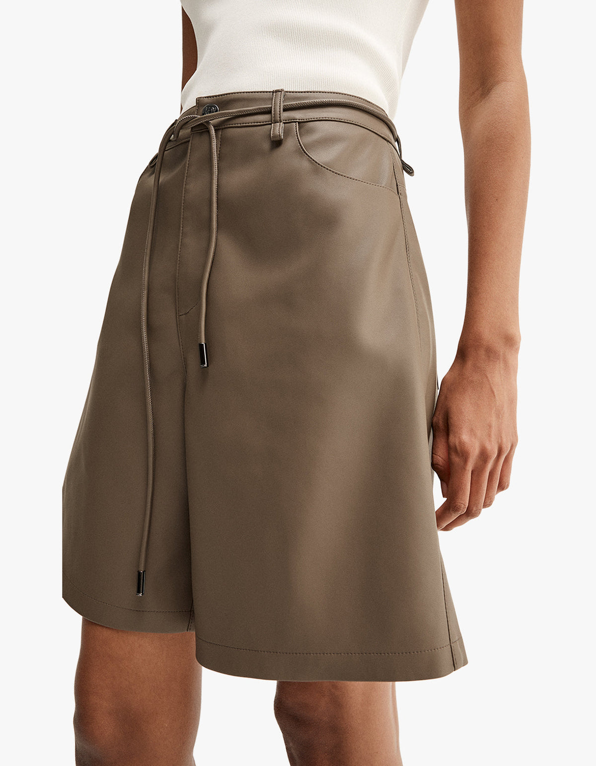 Rae Short - Taupe