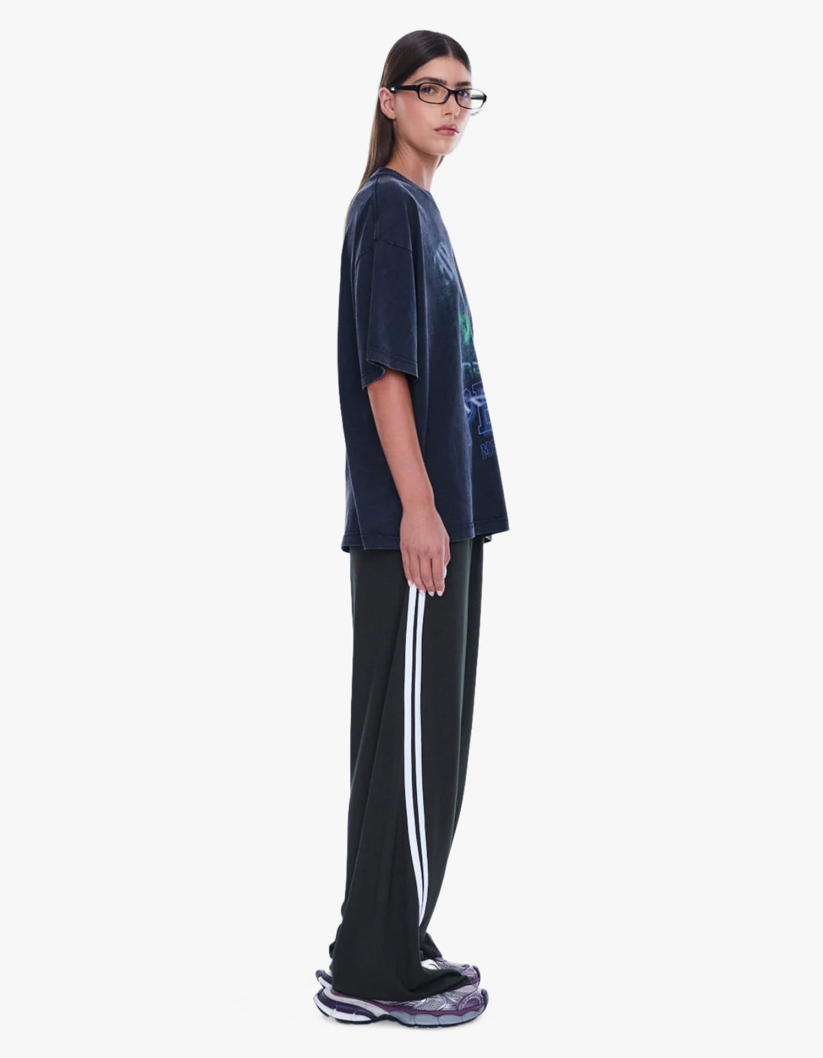 Maeve Relaxed Tee - Vintage black