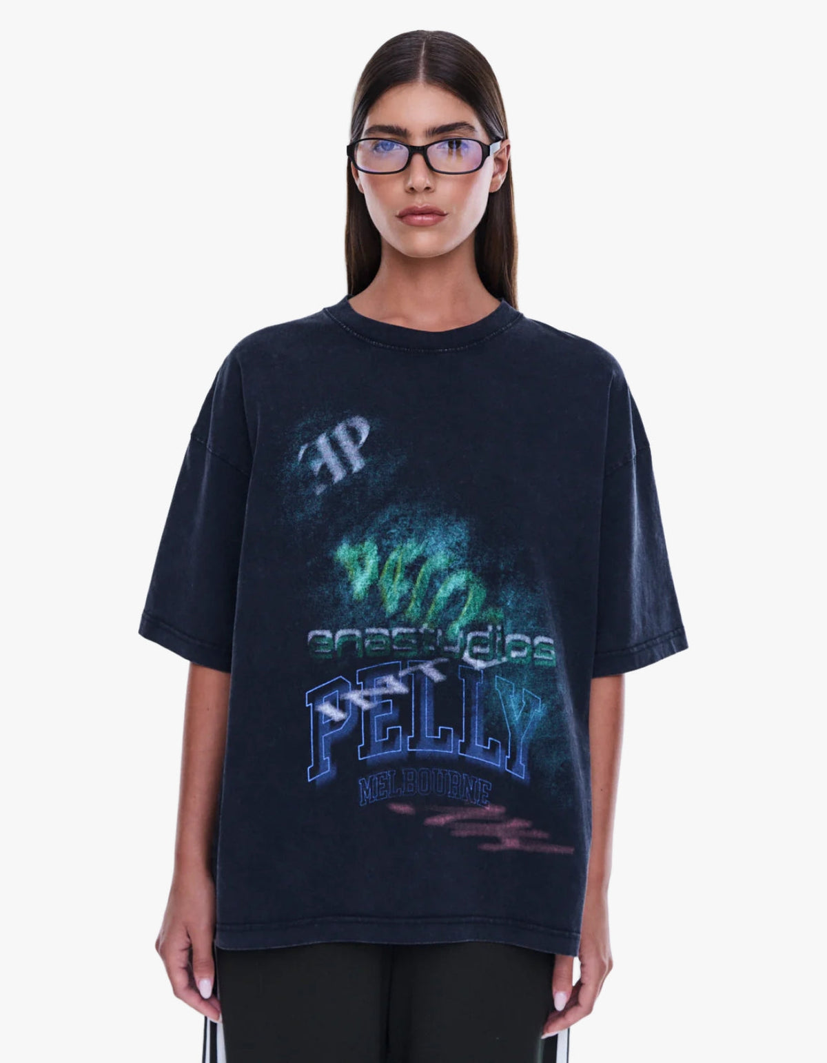 Maeve Relaxed Tee - Vintage black