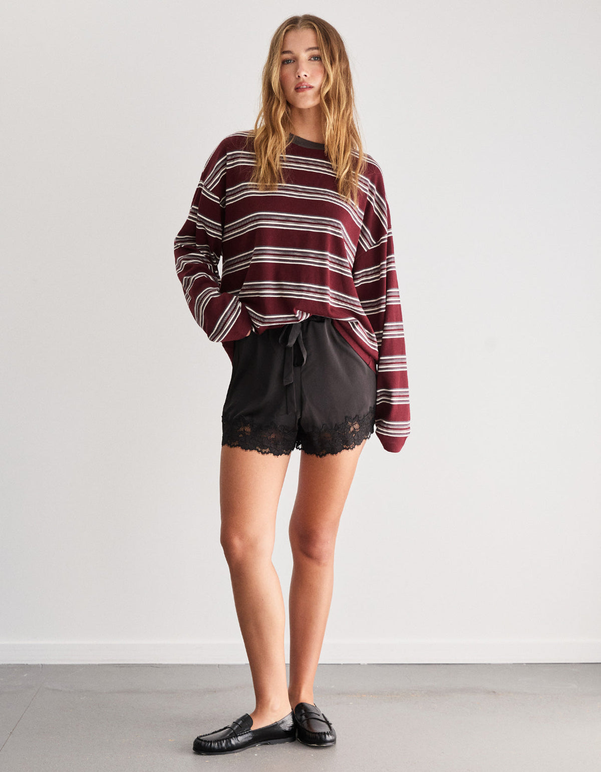 Greta Lace Short - Black