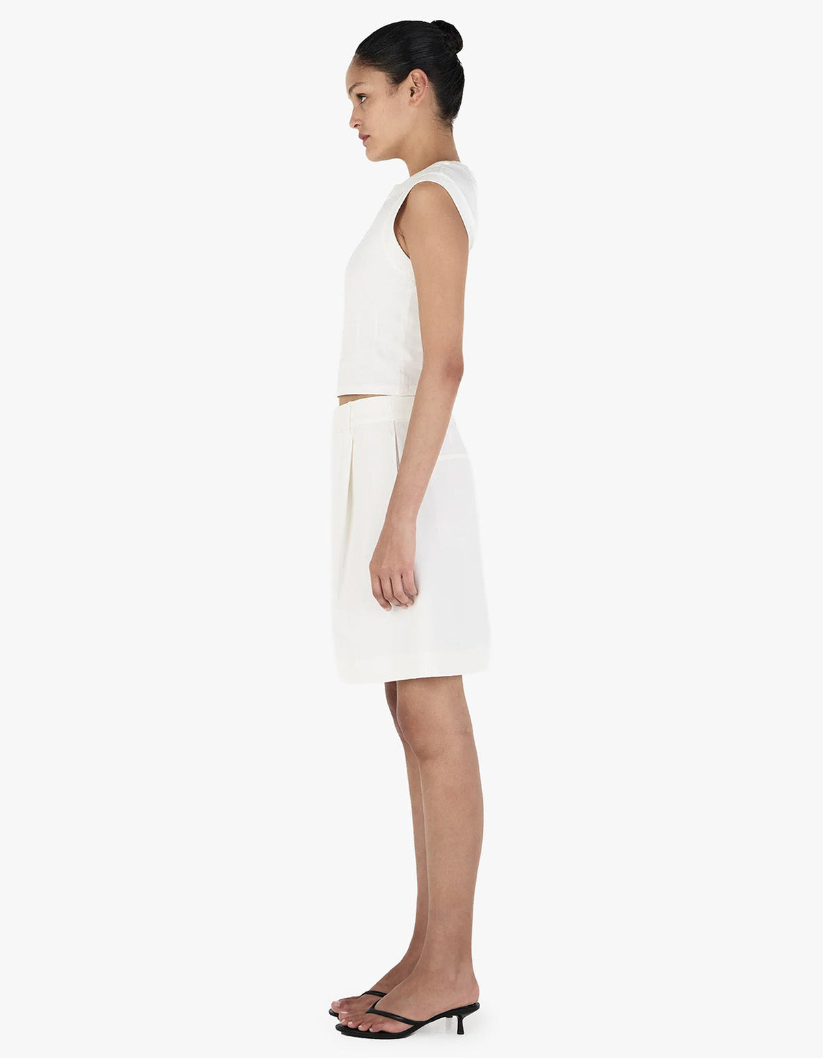 Beau Bermuda Short - Ivory