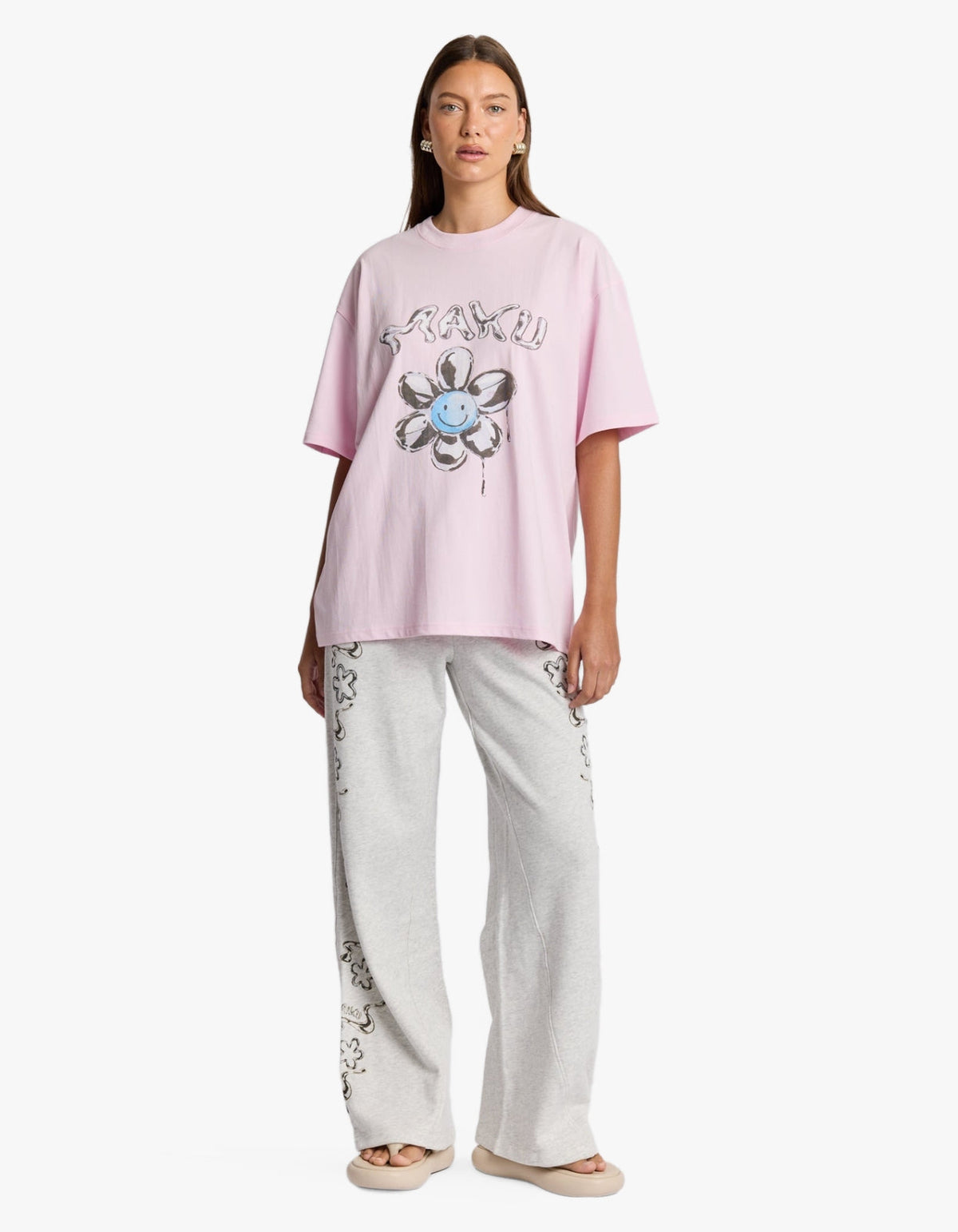 Smiley Flower Oversize Tee - Baby Pink