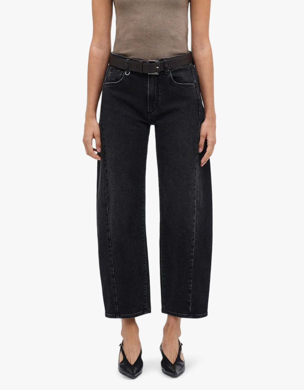 Amber Barrel Jean - Wanted