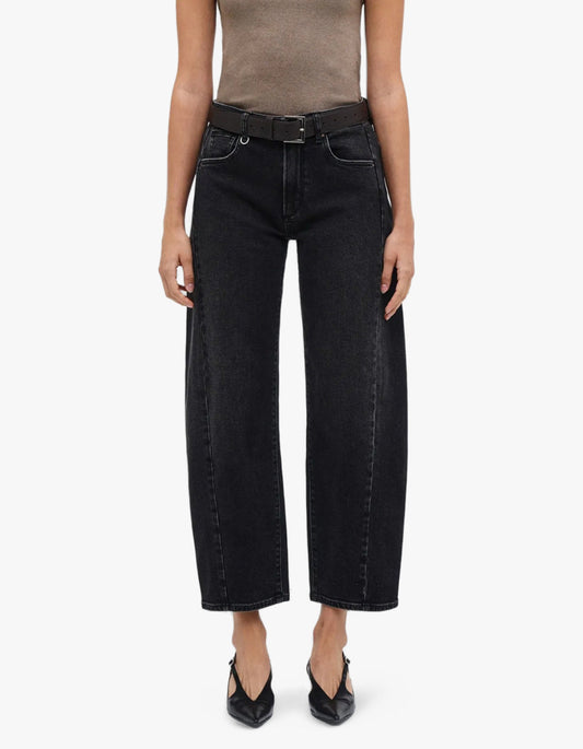 Amber Barrel Jean - Wanted