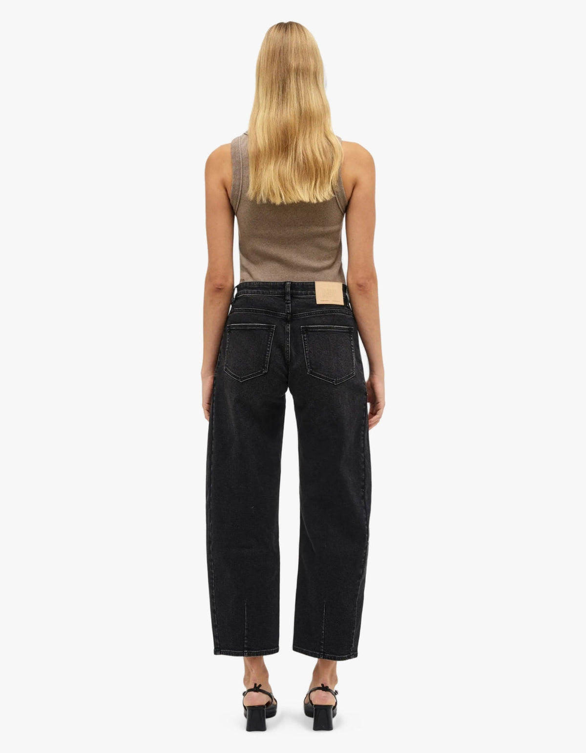 Amber Barrel Jean - Wanted