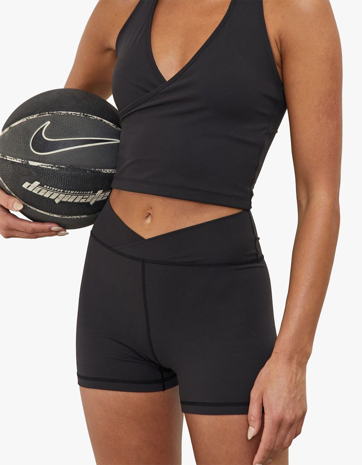 Wrap Short - Black