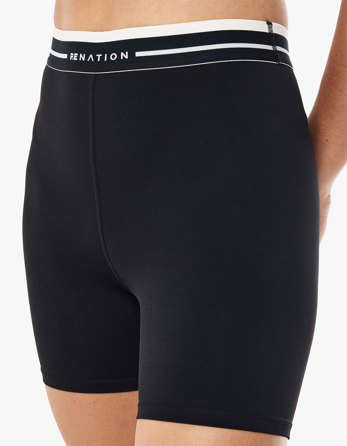 Avant 5 Inch Bike Short - Black / Whisper White