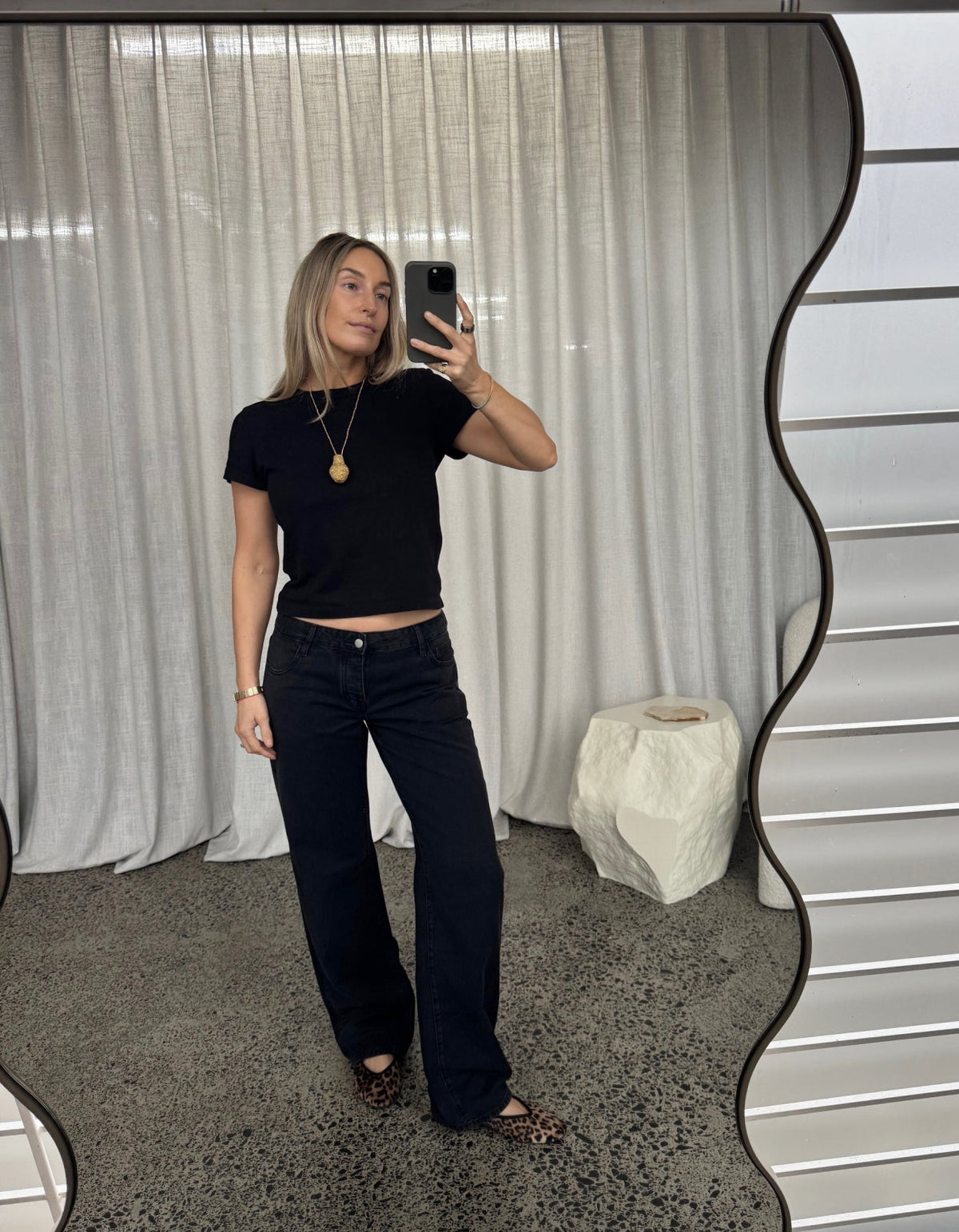 90S Low Rise Jeans - Washed Black