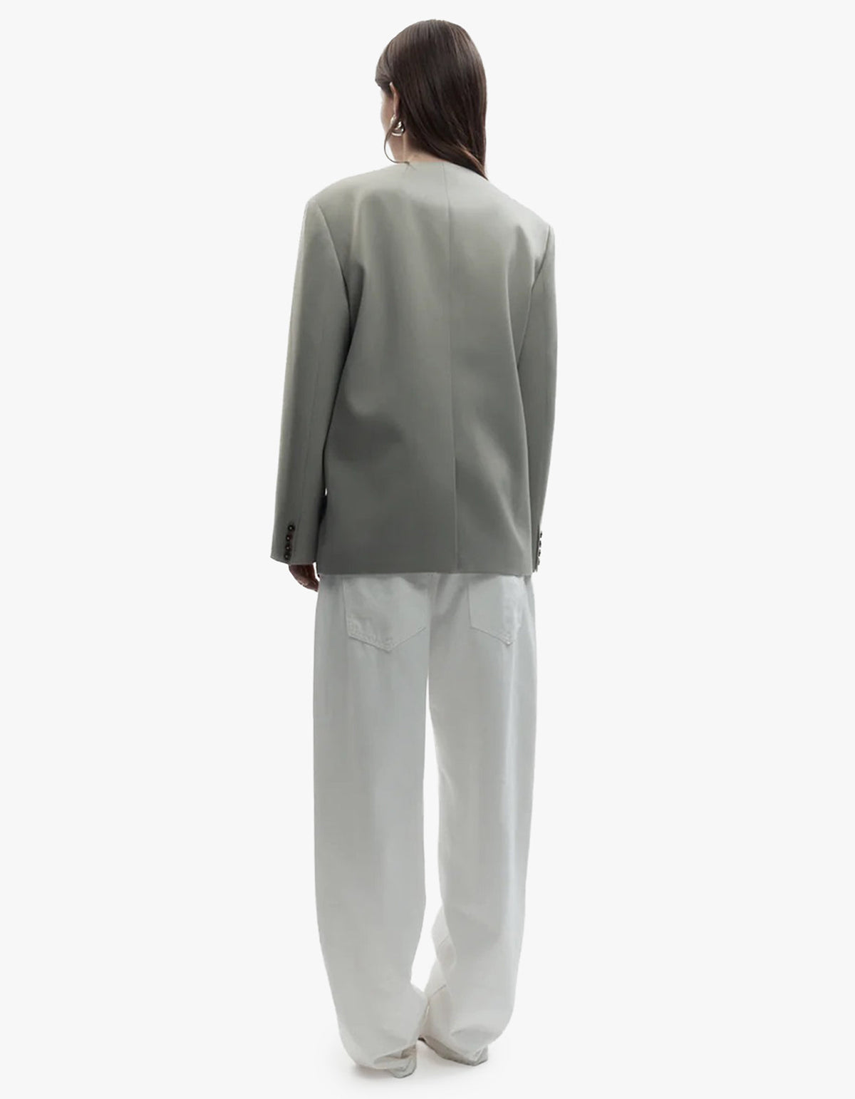 Ilona Blazer - Clay