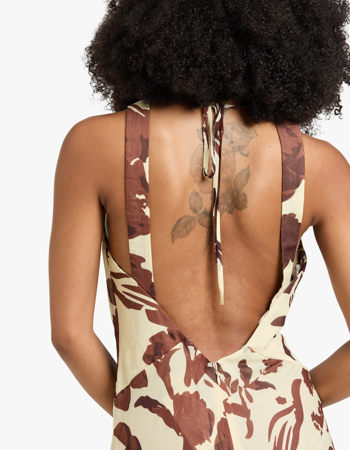 Noa Plunged Maxi Dress - Pineapple Wallflower
