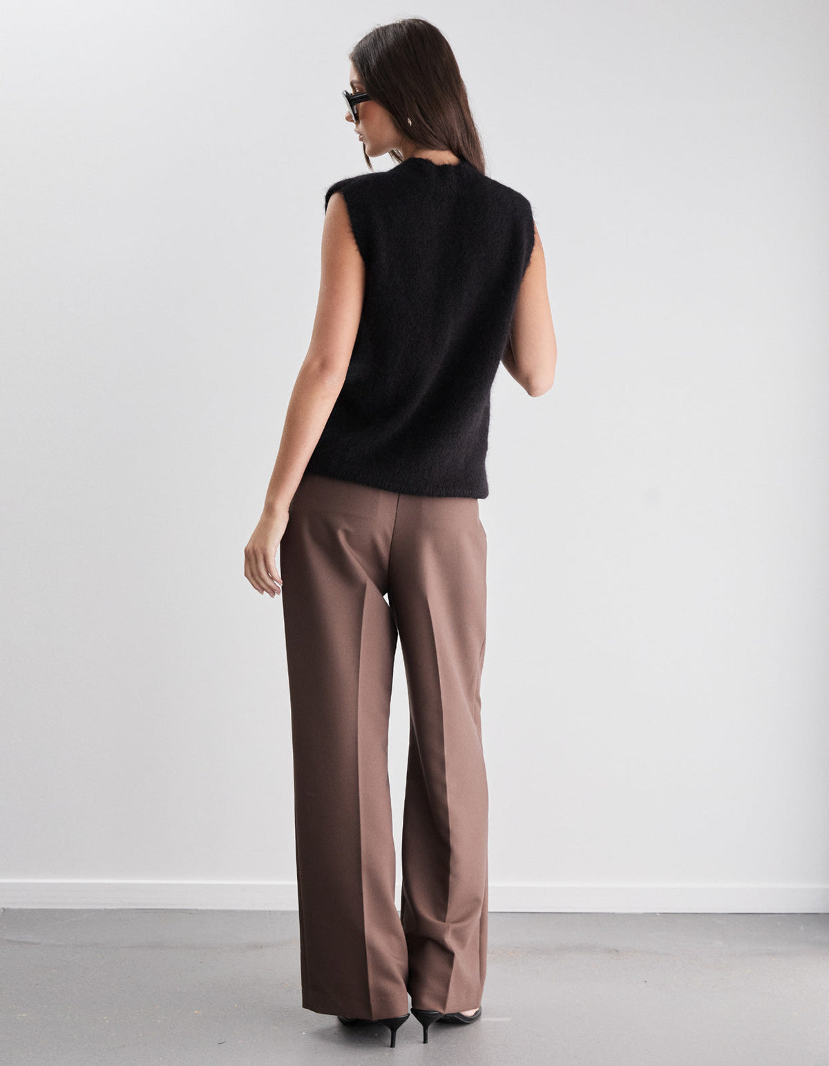 Mila Vest - Black