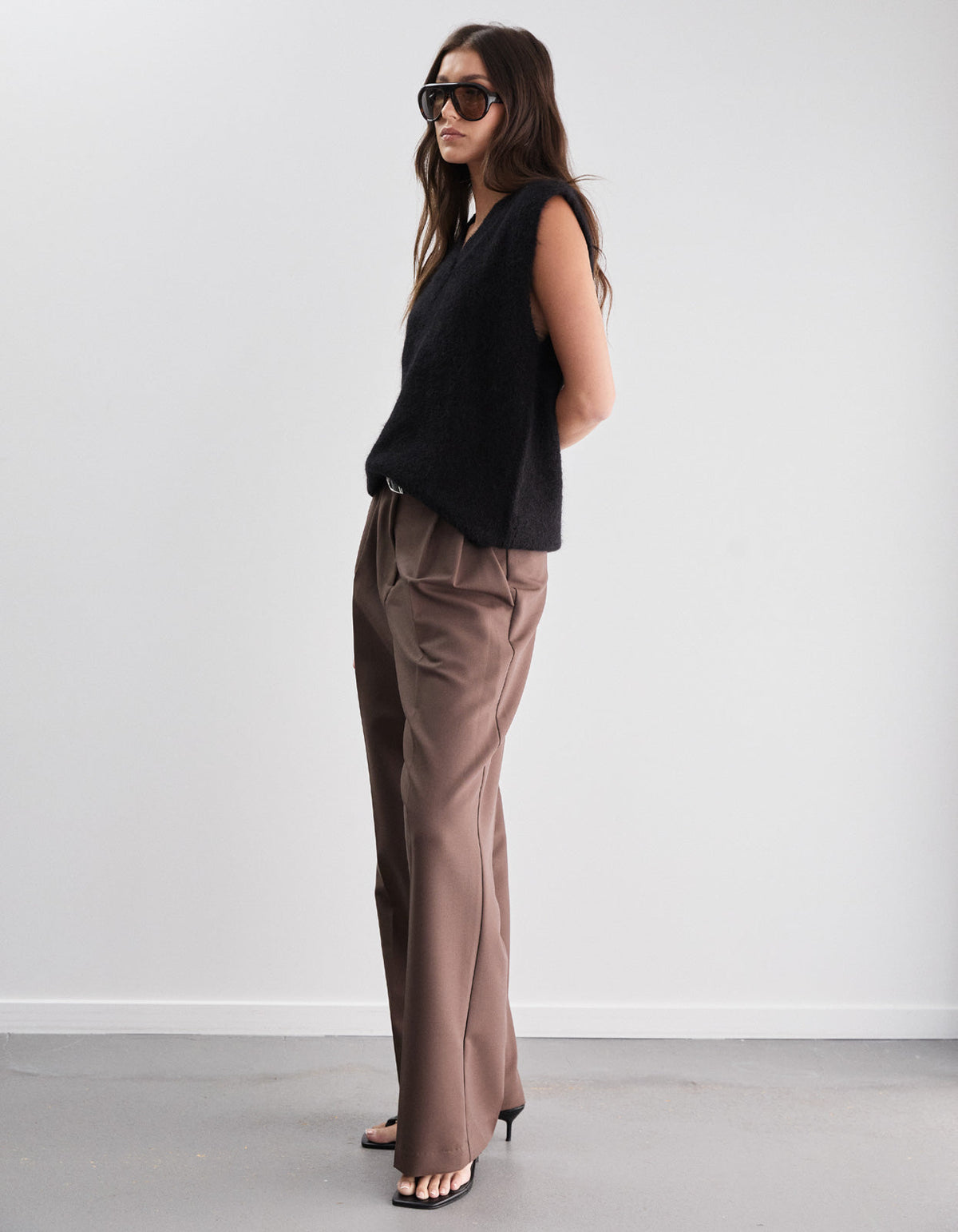 Mila Vest - Black