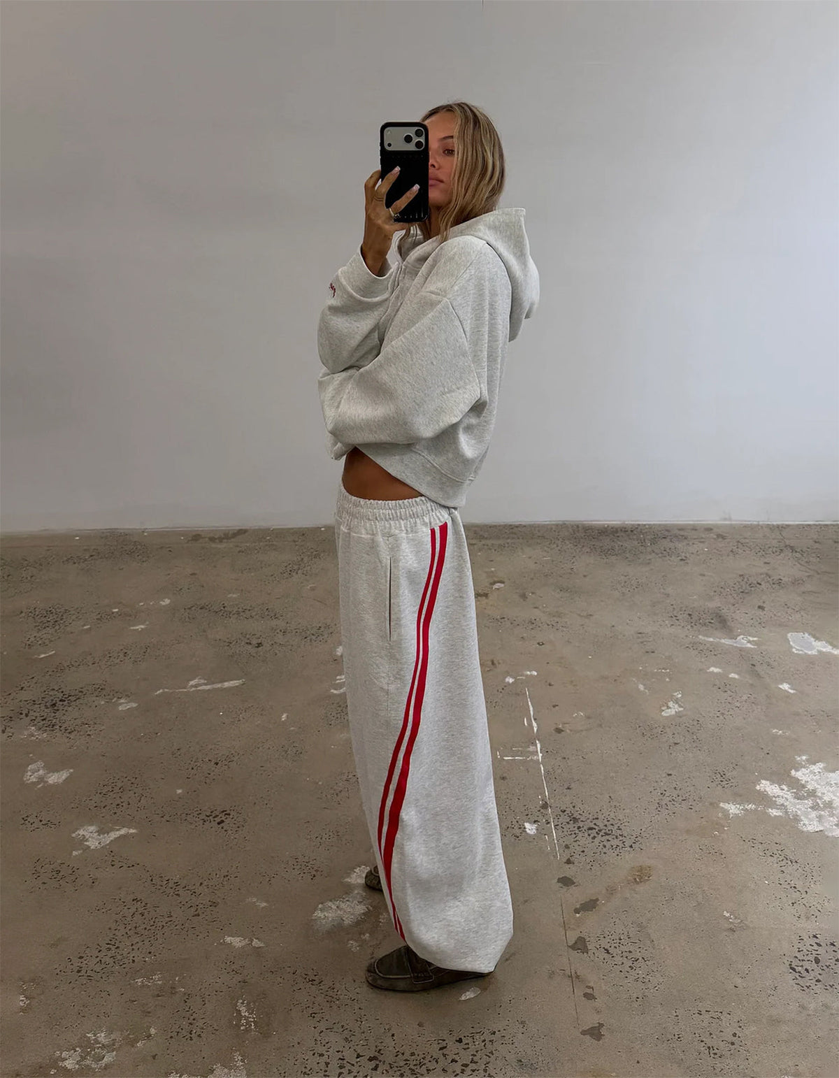 Cropped Hoodie - Grey & Red