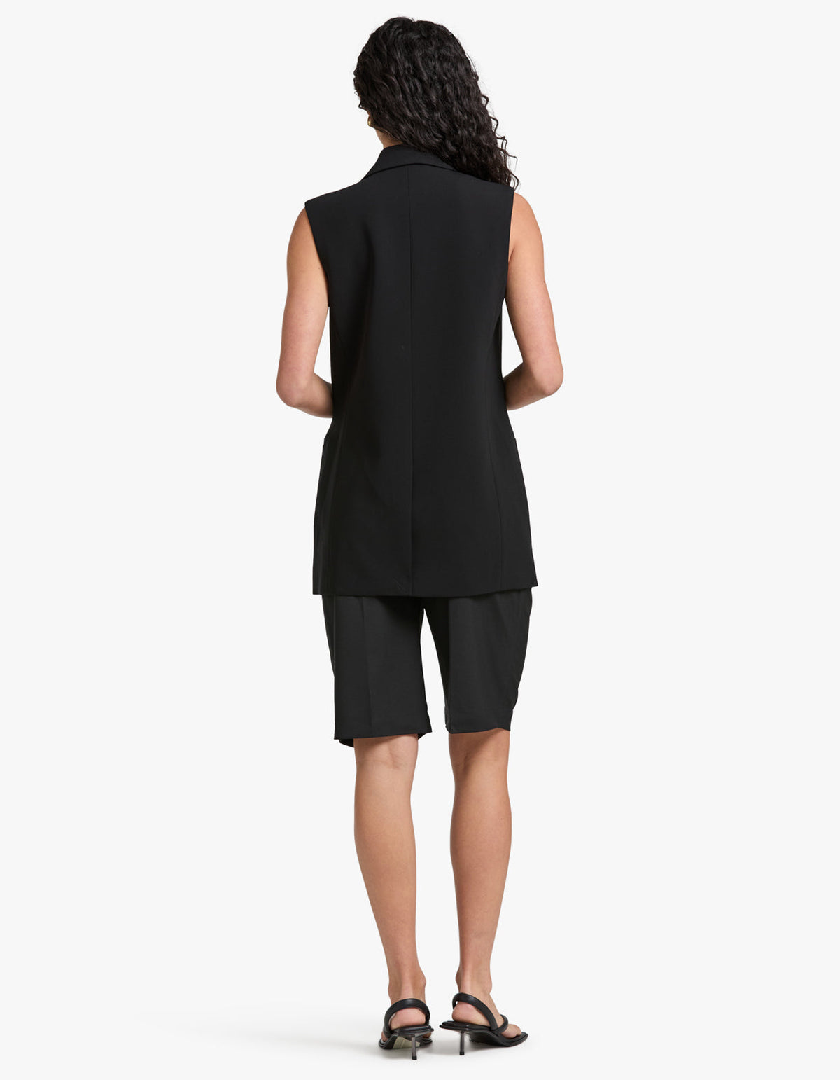 Renowned Sleeveless Blazer - Black